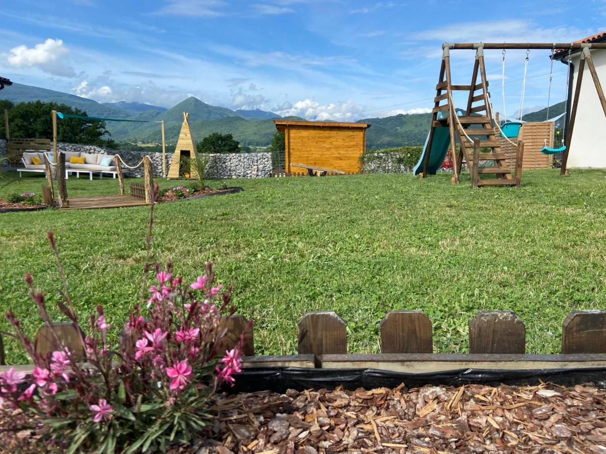 Villa Jacuzzi, Terrain De Petanque Et Aire De Jeux Vue Sur Les Pyrenees Seilhan Eksteriør billede